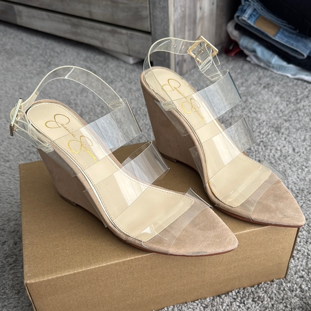 Jessica Simpson Karenza